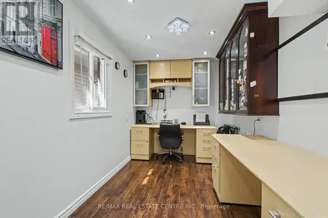 326 Manchester Road Kitchener ON N2B 1A4
