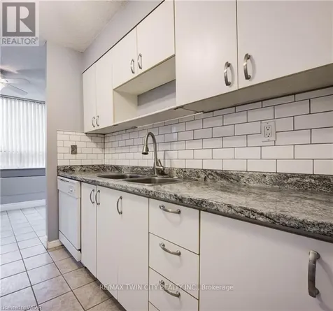 3227 King Street East Kitchener ON N2A 3Z9