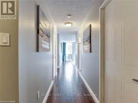 3227 King Street East Kitchener ON N2A 3Z9