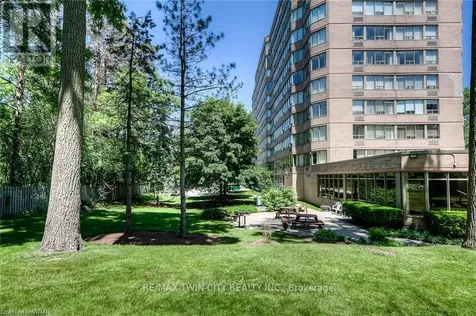 3227 King Street East Kitchener ON N2A 3Z9