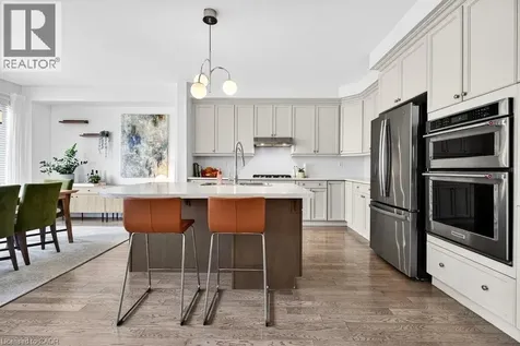 145 Stillwater Crescent Hamilton ON L8B 1V5