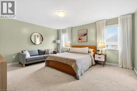 145 Stillwater Crescent Waterdown ON L8B 1V5