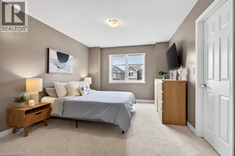 145 Stillwater Crescent Waterdown ON L8B 1V5