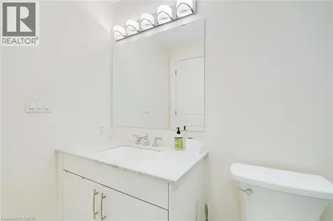 1717 Avenue Road Toronto ON M5M 0A2
