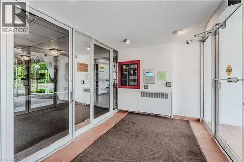 225 Harvard Place Waterloo ON N2J 4H4