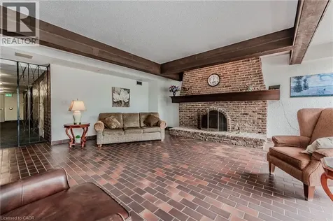 225 Harvard Place Waterloo ON N2J 4H4