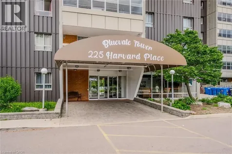 225 Harvard Place Waterloo ON N2J 4H4