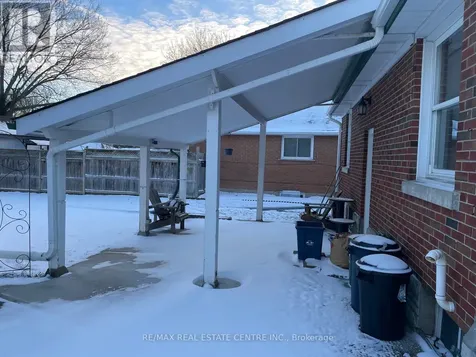 41 Belleview Avenue East Kitchener ON N2B 1G4