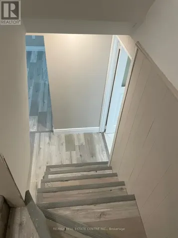 41 Belleview Avenue East Kitchener ON N2B 1G4
