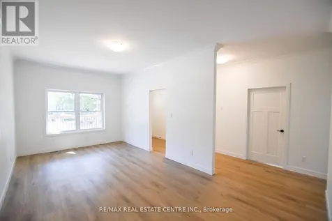 284 Darling Street Brantford ON N3S 3X6