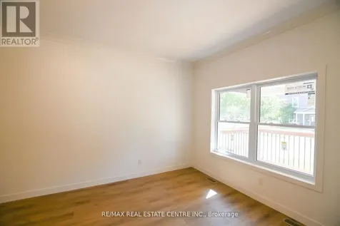 284 Darling Street Brantford ON N3S 3X6
