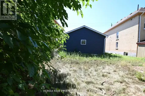 284 Darling Street Brantford ON N3S 3X6