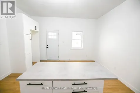 284 Darling Street Brantford ON N3S 3X6