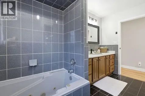12311 Vickery Lane Tecumseh ON N9K 1B5