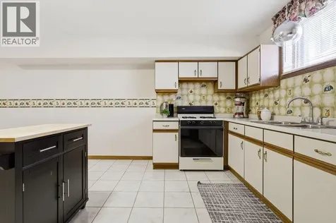 12311 Vickery Lane Tecumseh ON N9K 1B5