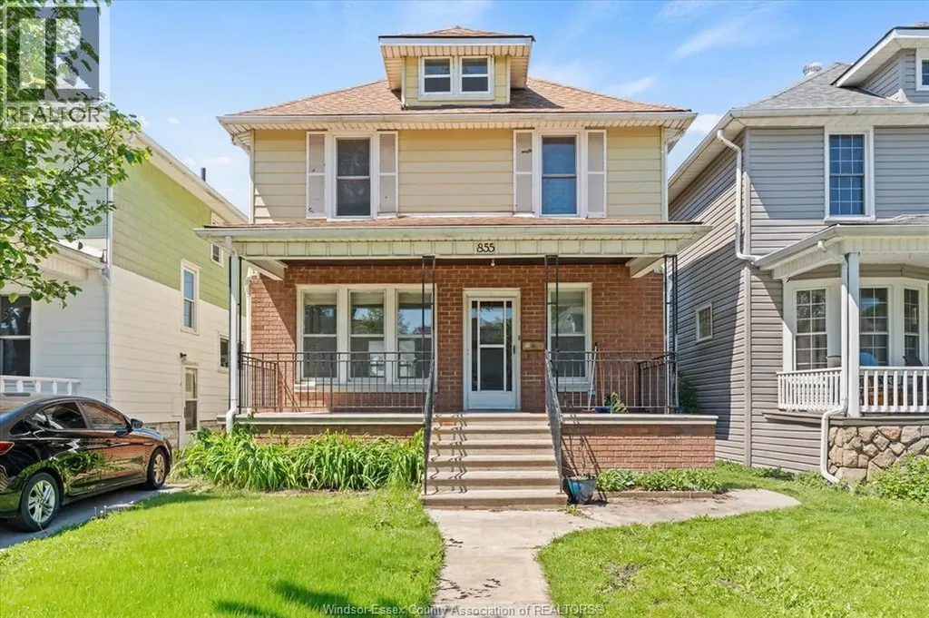 855 Hall Avenue Windsor ON N9A 2M2
