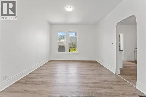 855 Hall Avenue Windsor ON N9A 2M2