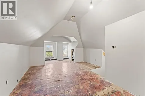 855 Hall Avenue Windsor ON N9A 2M2