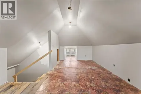 855 Hall Avenue Windsor ON N9A 2M2