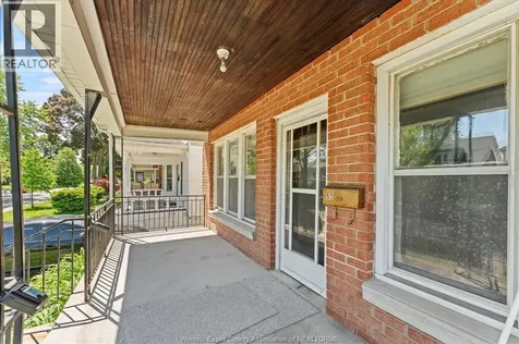 855 Hall Avenue Windsor ON N9A 2M2