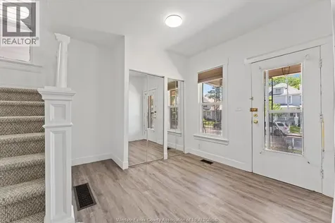 855 Hall Avenue Windsor ON N9A 2M2