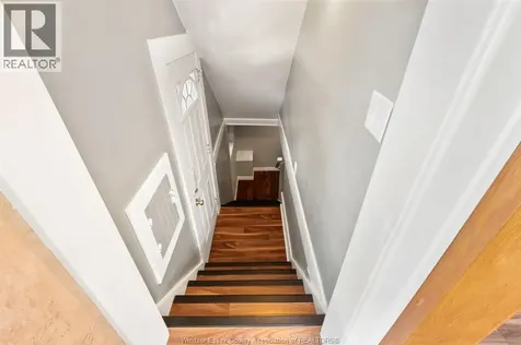 2347 Windermere Road Windsor ON N8W 2T1