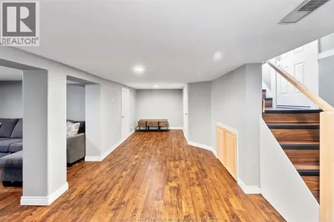 2347 Windermere Road Windsor ON N8W 2T1
