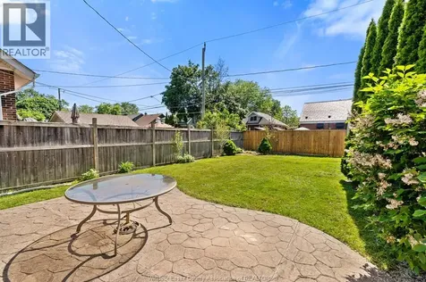 2347 Windermere Road Windsor ON N8W 2T1