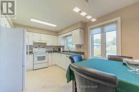 23 Armstrong Drive Tillsonburg ON N4G 5T3
