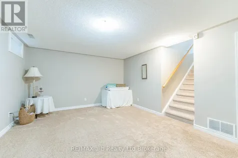 23 Armstrong Drive Tillsonburg ON N4G 5T3