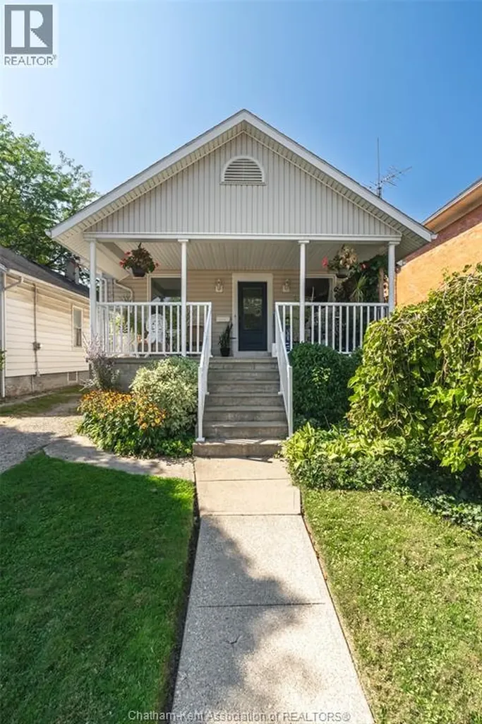 460 Queen Street Chatham ON N7M 2J3