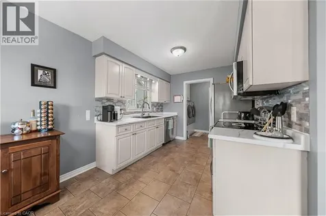 1052 Vansickle Road North St. Catharines ON L2S 2X3