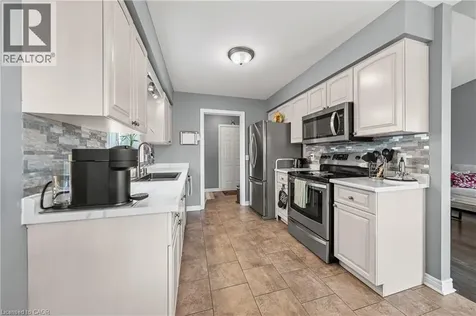 1052 Vansickle Road North St. Catharines ON L2S 2X3