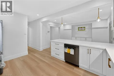 101 Houghton Avenue South Hamilton ON L8K 2M9