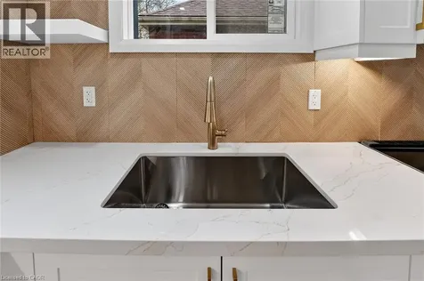 101 Houghton Avenue South Hamilton ON L8K 2M9