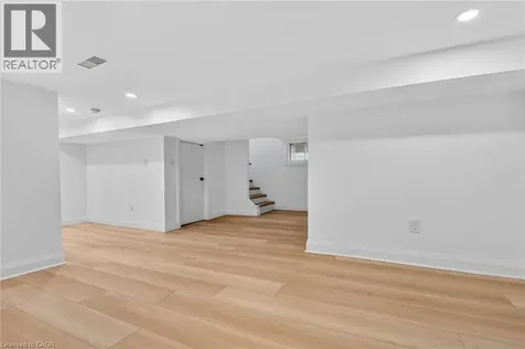 101 Houghton Avenue South Hamilton ON L8K 2M9