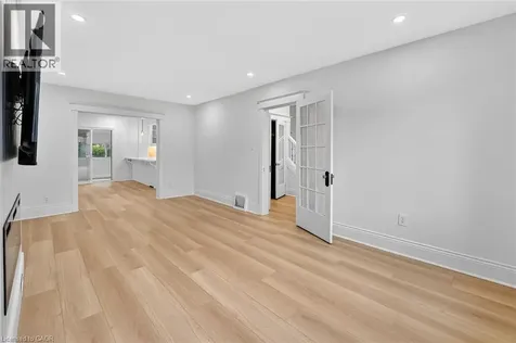 101 Houghton Avenue South Hamilton ON L8K 2M9