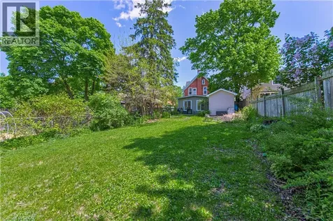 22 Herlan Avenue Kitchener ON N2G 4K3