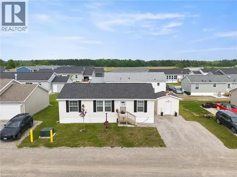 22 Copper Beech Drive Nanticoke ON N0A 1L0