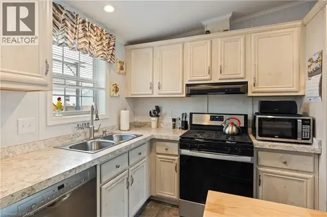 22 Copper Beech Drive Nanticoke ON N0A 1L0