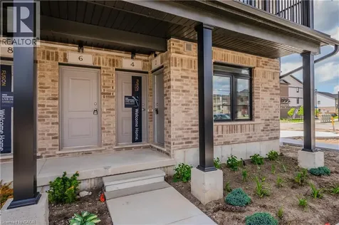 39 Lomond Lane Kitchener ON N2R 0R4