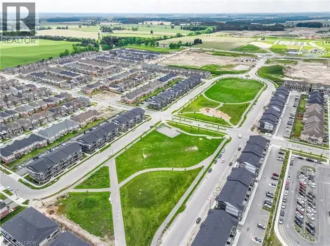 39 Lomond Lane Kitchener ON N2R 0R4