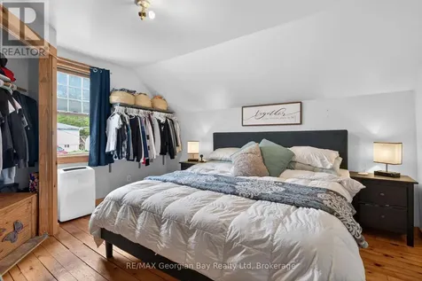 14 Centre Street Penetanguishene ON L9M 1P1
