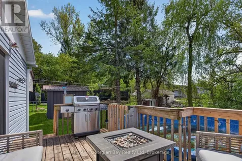 14 Centre Street Penetanguishene ON L9M 1P1