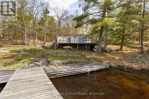 2910 Maclean Lake North Shore Road Severn ON L0K 1E0