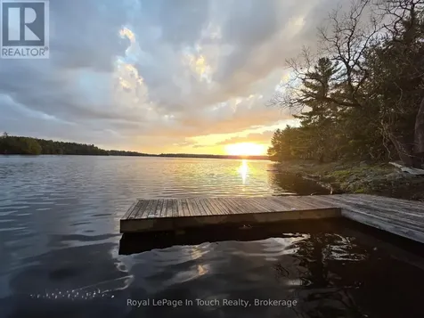 2910 Maclean Lake North Shore Road Severn ON L0K 1E0