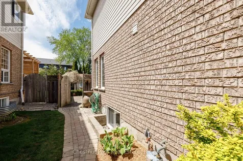 6 Alyssa Drive Collingwood ON L9Y 5K8