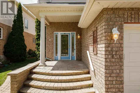 6 Alyssa Drive Collingwood ON L9Y 5K8