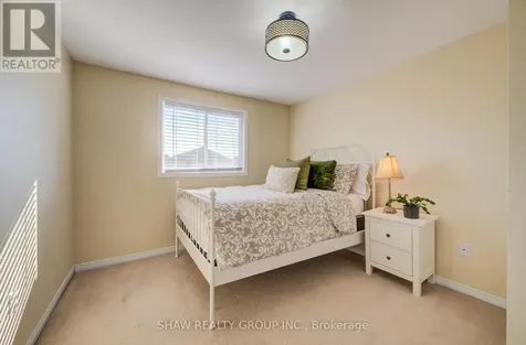 35 Hawkins Drive Cambridge ON N1T 1Z7