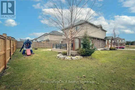 11 Green Street Mapleton ON N0G 1P0